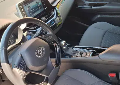 Toyota Toyota C-HR 2.0 Hybrid E-CVT Trend (5)