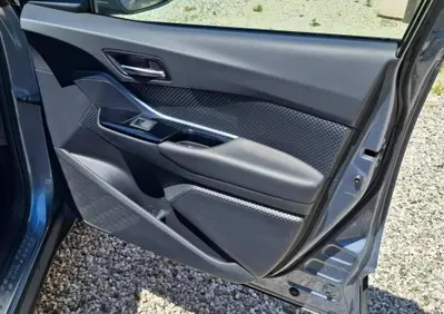 Toyota Toyota C-HR 2.0 Hybrid E-CVT Trend (11)