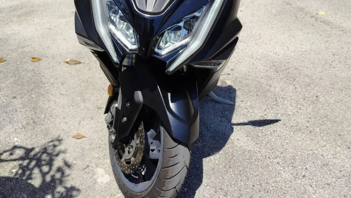 Kymco AK 550 ETS (2021 - 26) 