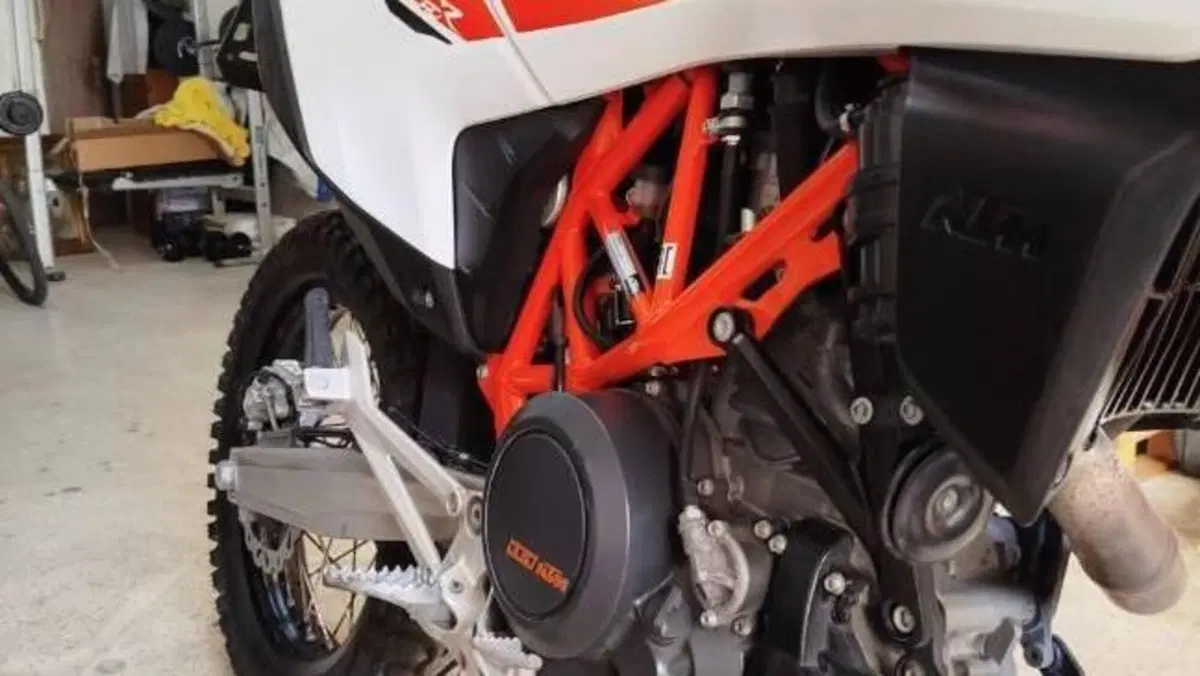 KTM 690 Enduro R (2019 - 20)  (3)