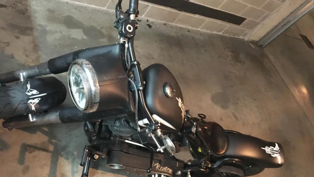 Harley-Davidson 1340 Heritage Classic (1984 - 98) - FLSTC  (5)