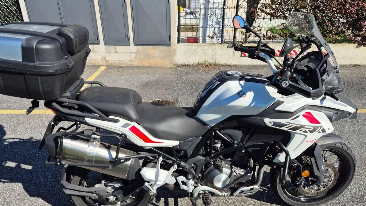Benelli TRK 502X (2018 - 20)  (2)
