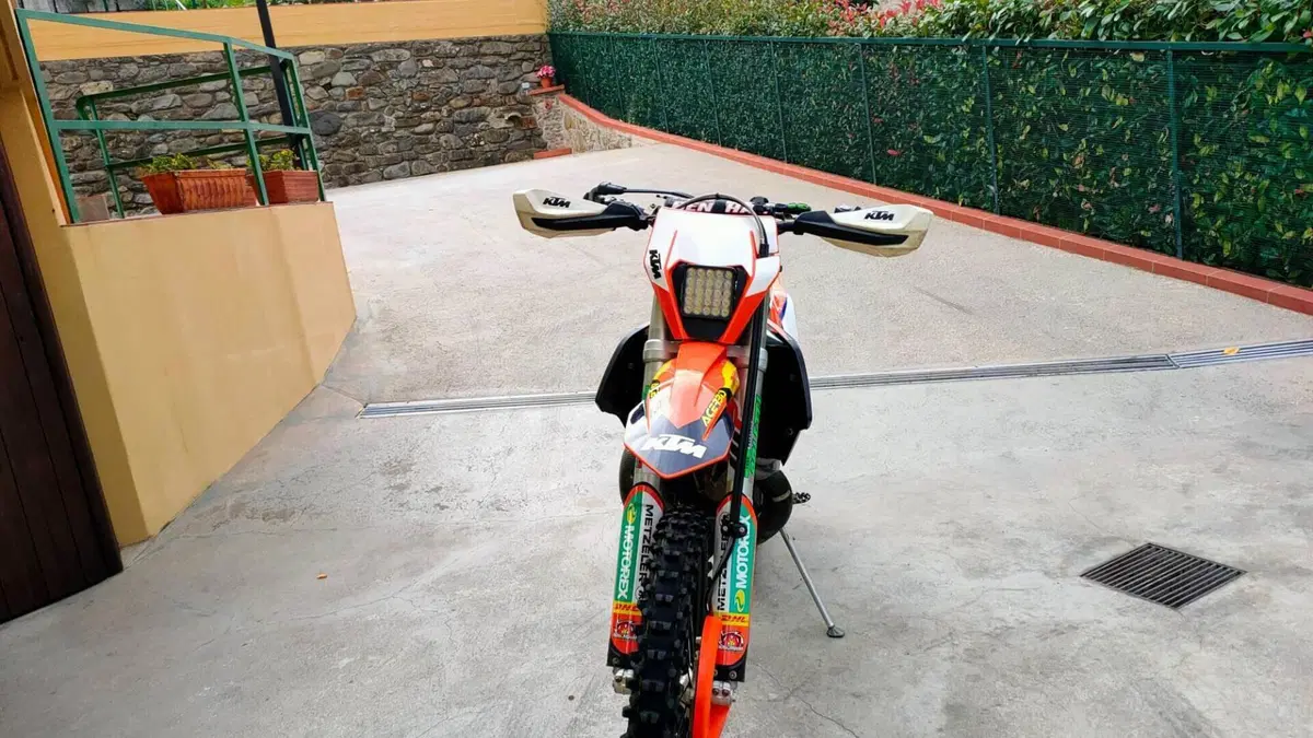 KTM 300 EXC E TPI (2018)  (2)