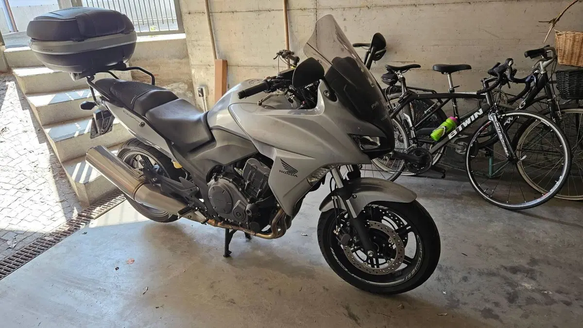 Honda CBF 1000 F (2010 - 13)  (2)