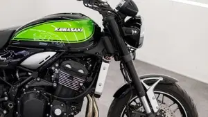 Kawasaki Z 900 RS (2022 - 25)  (4)