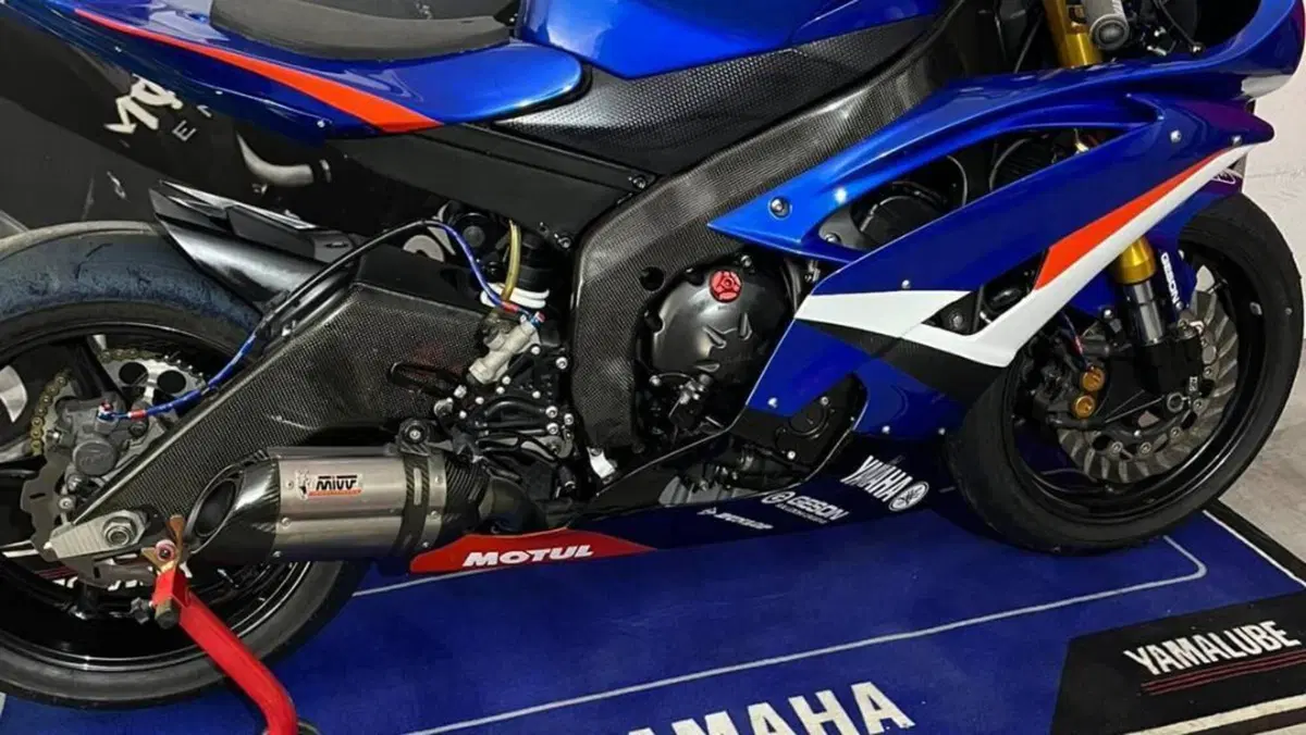 Yamaha YZF R6 (2010 - 16) 