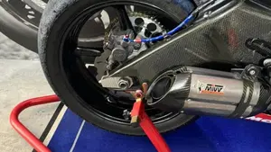 Yamaha YZF R6 (2010 - 16)  (9)