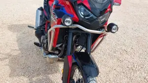Honda Africa Twin CRF 1100L ES DCT (2024 - 26) 