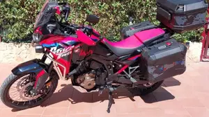 Honda Africa Twin CRF 1100L ES DCT (2024 - 26)  (4)