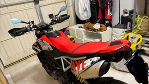 Ducati Hypermotard 950 RVE (2022 - 25)  (3)