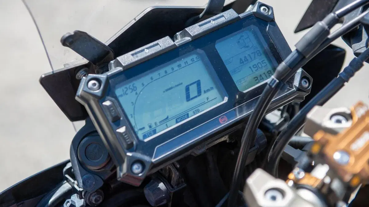 Yamaha Tracer 900 ABS (2017 - 18)  (11)