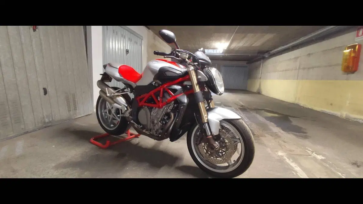 MV Agusta Brutale 910 S (2005 - 11)  (7)