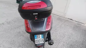 Aprilia Atlantic 500 (2003 - 04)  (3)