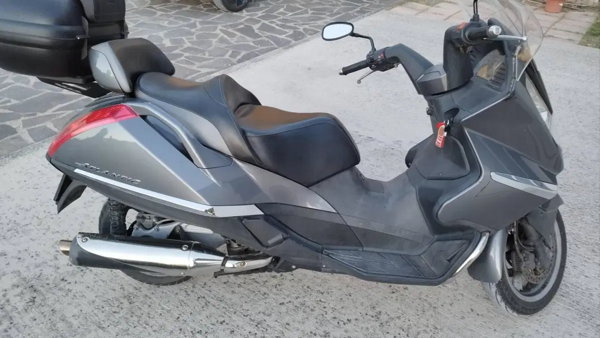 Aprilia Atlantic 500 (2003 - 04)  (4)
