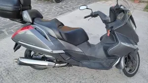 Aprilia Atlantic 500 (2003 - 04)  (4)