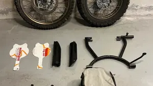 Bmw HP2 Enduro  (6)