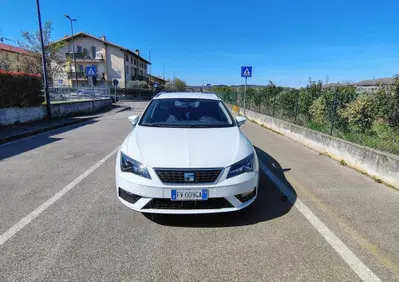 SEAT Leon ST 1.6 TDI 115 CV DSG Business (9)