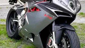 MV Agusta F4 1000 (2010 - 15)  (9)
