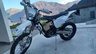 Husqvarna FE 250 (2016) usata