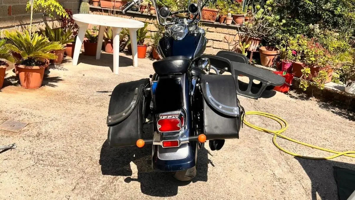 Suzuki Intruder 800 M (2005 - 08) 