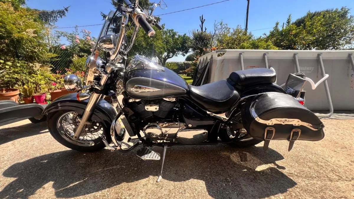 Suzuki Intruder 800 M (2005 - 08)  (6)
