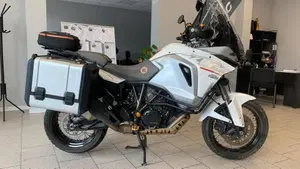 KTM 1290 Super Adventure T (2017)  (2)