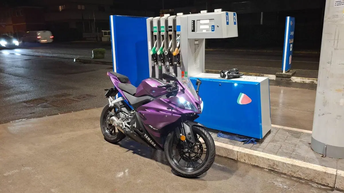 Yamaha YZF R125 (2017 - 18) 