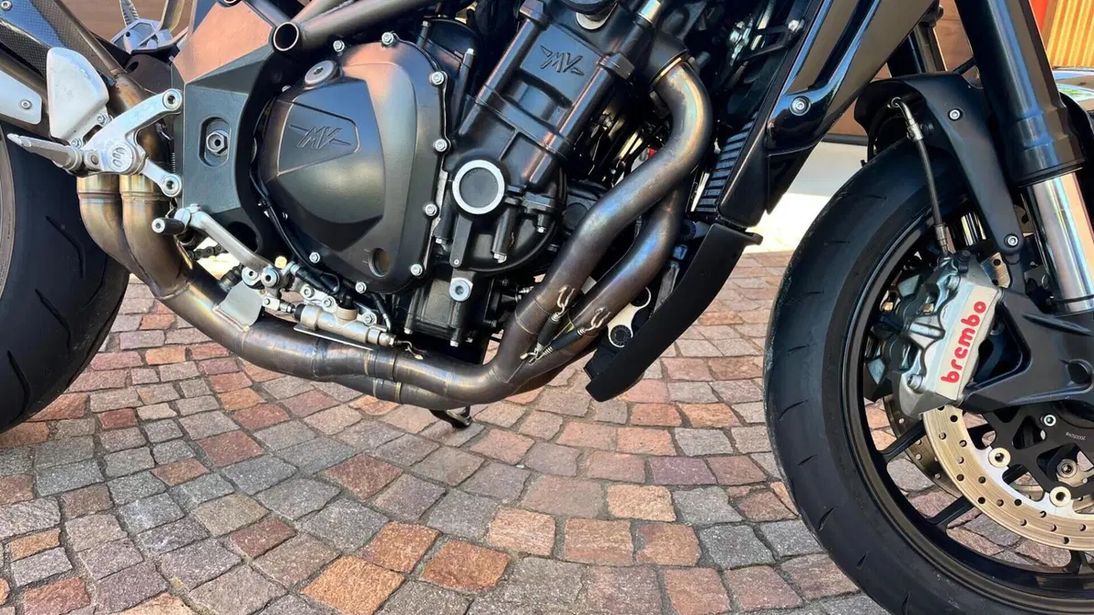 MV Agusta Brutale 1090 RR (2009 - 15)  (5)