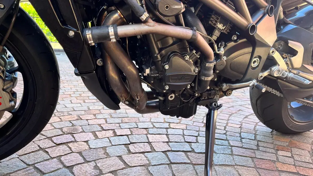 MV Agusta Brutale 1090 RR (2009 - 15)  (6)