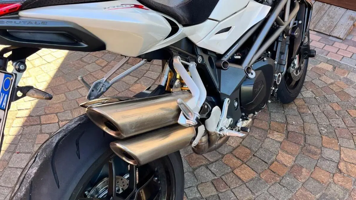 MV Agusta Brutale 1090 RR (2009 - 15)  (7)