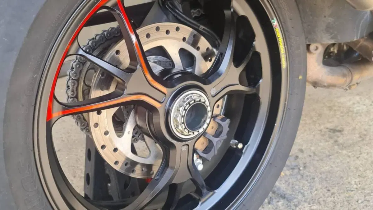 Ducati Multistrada V4 RS (2024 - 25)  (12)