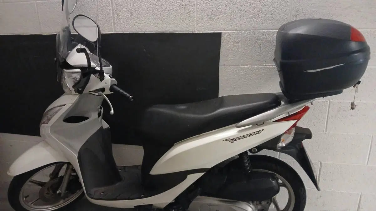 Honda Vision 110 (2011 - 16)  (4)