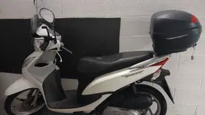 Honda Vision 110 (2011 - 16)  (4)