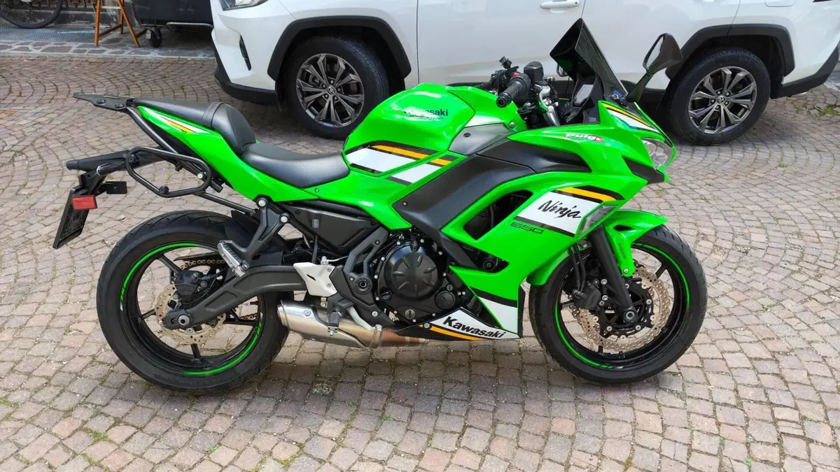 Kawasaki Ninja 650 (2025 - 26)  (3)