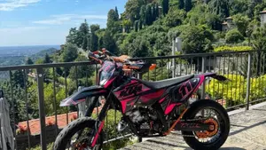 KTM 125 EXC Six Days (2011)  (2)