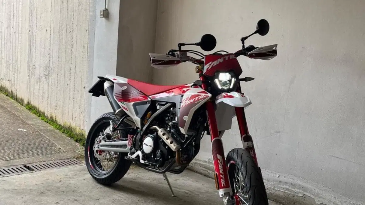 Fantic Motor XMF 125 Motard Competition 4T (2023 - 24) 