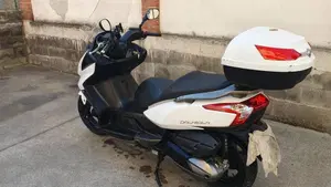 Kymco Downtown 300i (2009 - 17)  (4)