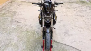 Honda CB 750 Hornet (2023 - 24)  (6)