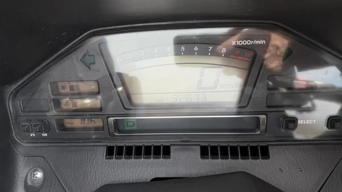 Suzuki Burgman AN 650 Executive ABS (2006 - 12)  (6)