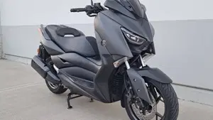 Yamaha X-Max 300 ABS (2017 - 20)  (2)