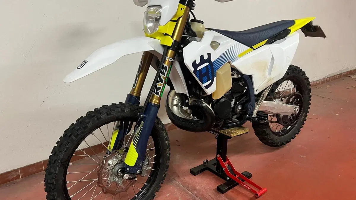 Husqvarna TE 250 (2024)  (3)