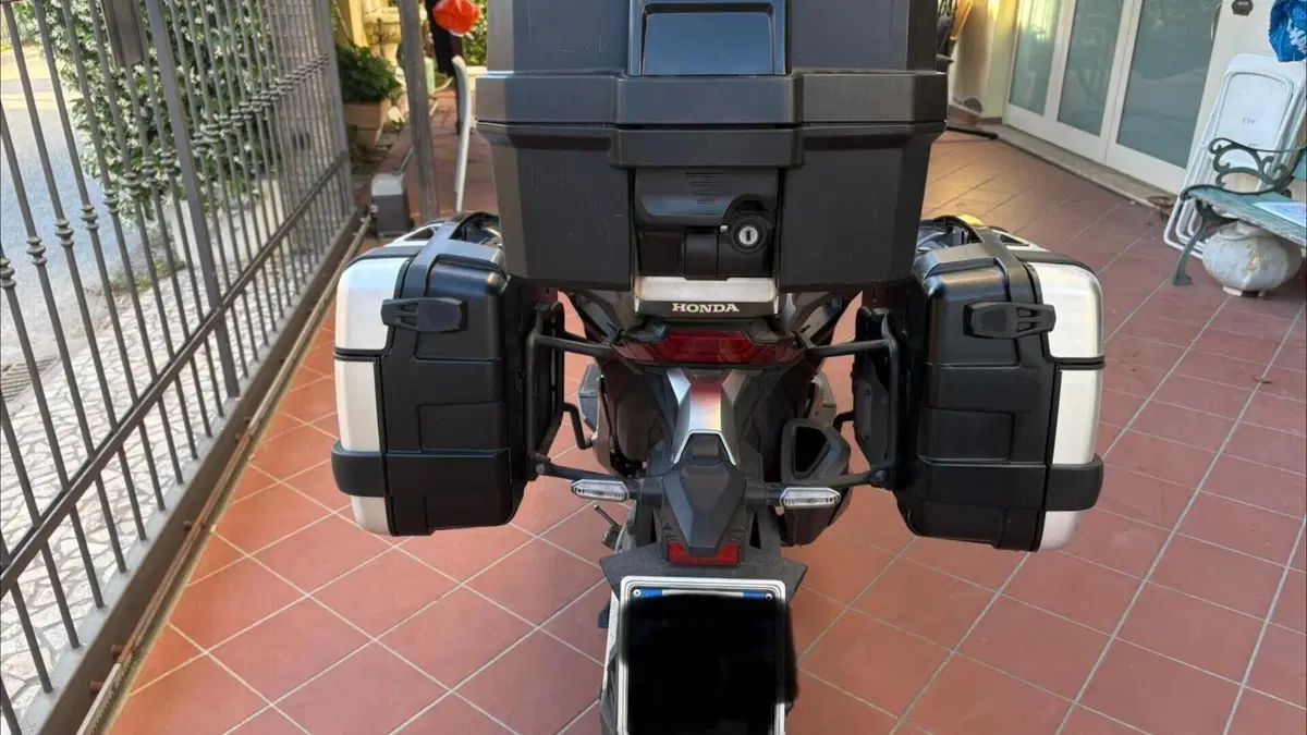 Honda X-ADV 750 (2018 - 20)  (4)
