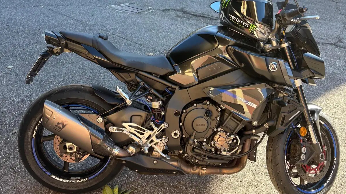 Yamaha MT-10 ABS (2016 - 17)  (5)