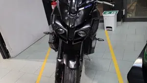 Yamaha MT-10 ABS (2016 - 17)  (9)