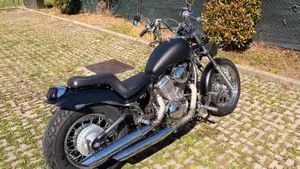 Honda VT 600 C Shadow (1989 - 02)  (4)