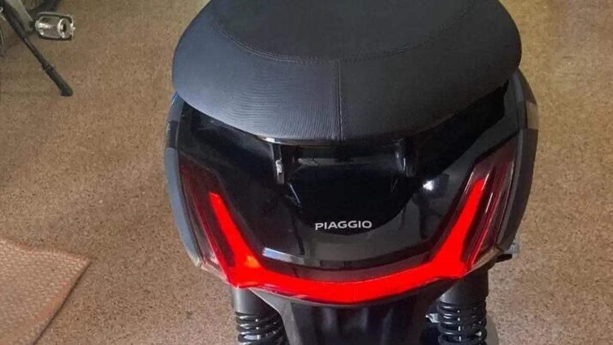 Piaggio 1 Active (2022 - 26)  (4)