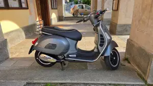Vespa GTS 300 (2010 - 14) 