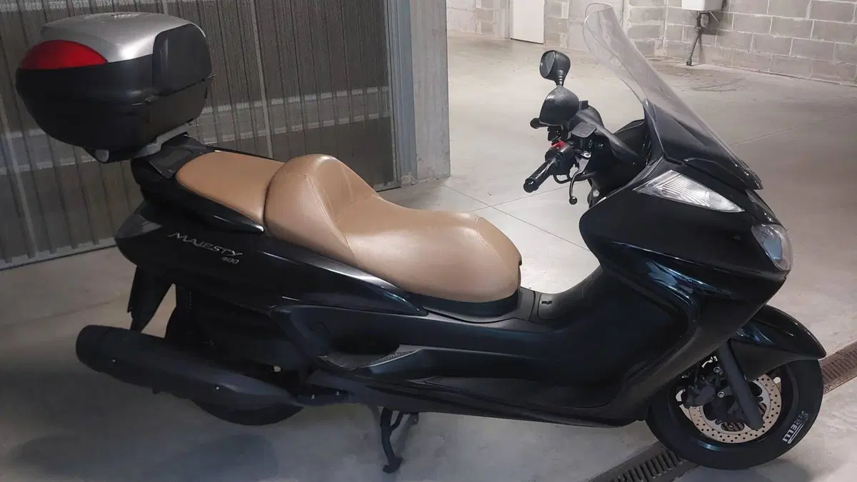 Yamaha Majesty 400 (2004 - 08)  (5)