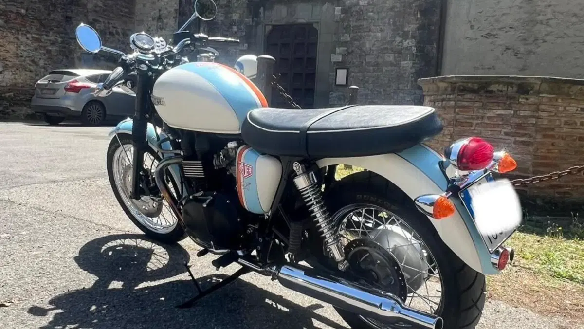 Triumph Bonneville T100 (2008 - 16)  (7)