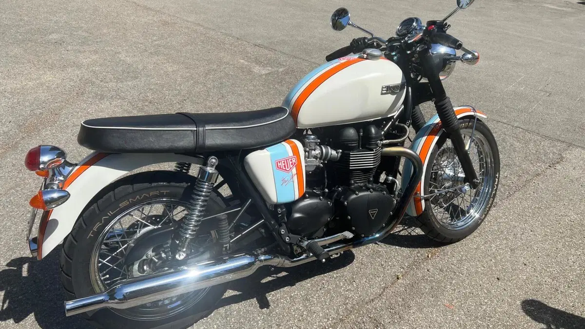 Triumph Bonneville T100 (2008 - 16)  (12)